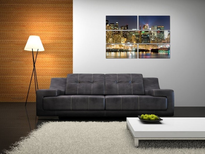 15 стильных идей декора стен за диваном, которые оживят интерьер гостиной
