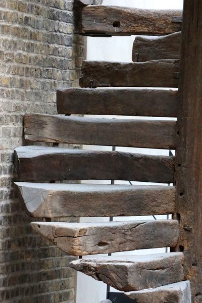 40 примеров того, как старая древесина получает новую жизнь