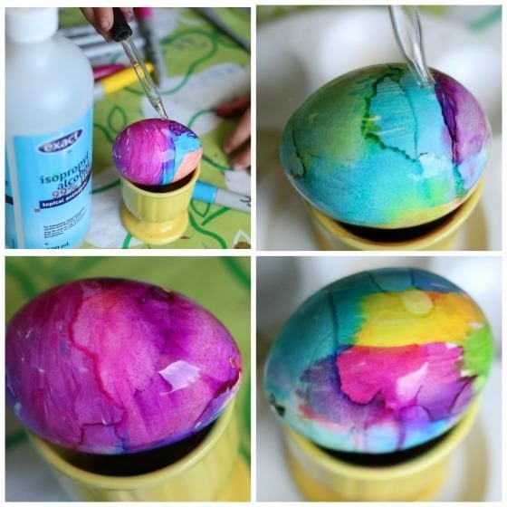 Интересный способ покрасить яйца на Пасху