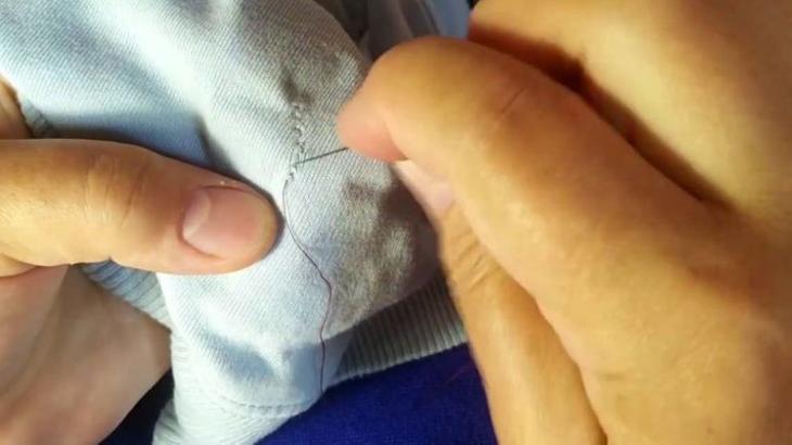 Как зашить дырку в ткани скотчем