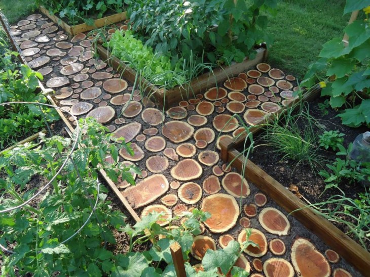 Деревянные поделки для сада: фото оригинальных дизайнерских идей своими руками